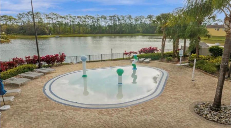 KISSIMMEE, Florida 34747, 5 Bedrooms Bedrooms, ,5 BathroomsBathrooms,Residential,For Sale,BANANA PALM,0,MFRO6412256