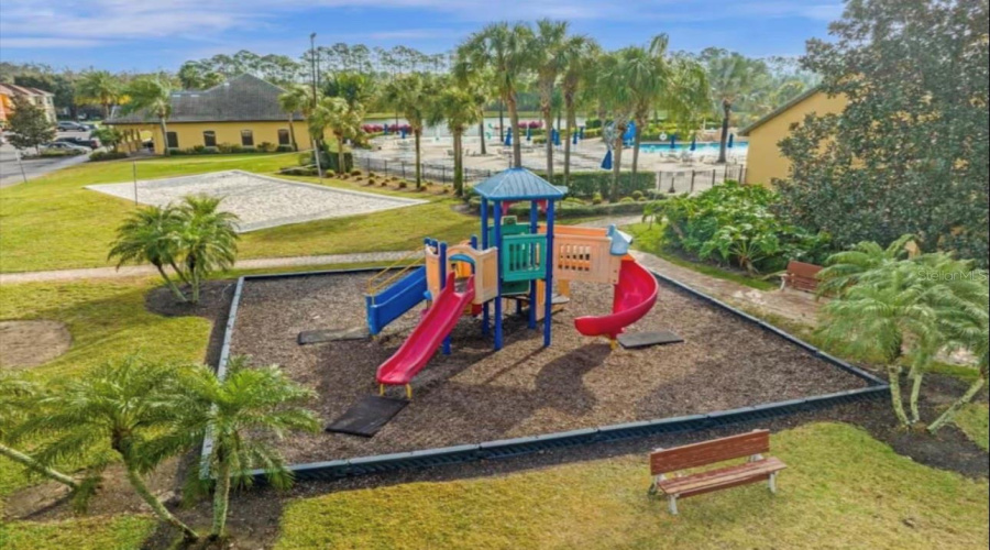 KISSIMMEE, Florida 34747, 5 Bedrooms Bedrooms, ,5 BathroomsBathrooms,Residential,For Sale,BANANA PALM,0,MFRO6412256