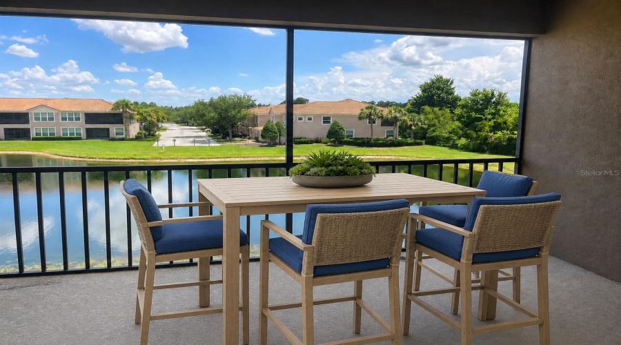 Oversized screened balcony
