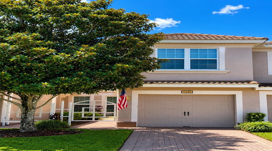 DAVENPORT, Florida 33896, 3 Bedrooms Bedrooms, ,2 BathroomsBathrooms,Residential,For Sale,BELLA CARA COURT,0,MFRO6419846