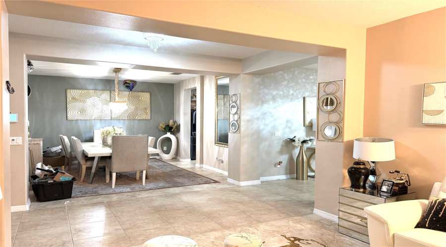 KISSIMMEE, Florida 34746, 4 Bedrooms Bedrooms, ,3 BathroomsBathrooms,Residential,For Sale,BLOSSOM DEW,0,MFRO6420101