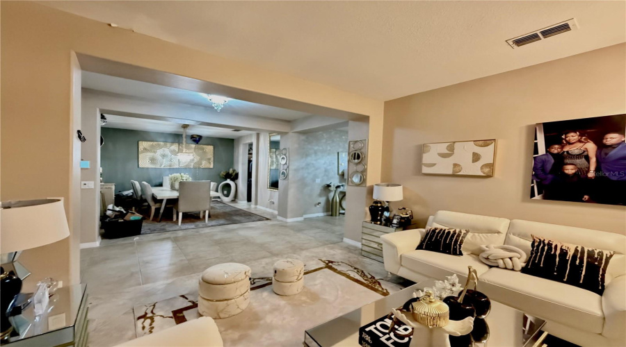 KISSIMMEE, Florida 34746, 4 Bedrooms Bedrooms, ,3 BathroomsBathrooms,Residential,For Sale,BLOSSOM DEW,0,MFRO6420101