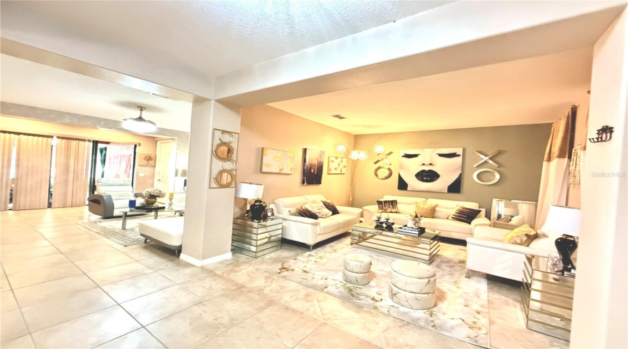 KISSIMMEE, Florida 34746, 4 Bedrooms Bedrooms, ,3 BathroomsBathrooms,Residential,For Sale,BLOSSOM DEW,0,MFRO6420101