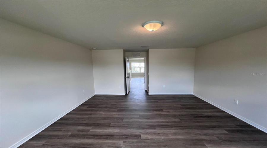 DAVENPORT, Florida 33896, 4 Bedrooms Bedrooms, ,3 BathroomsBathrooms,Residential,For Sale,ENCHANTING CT.,0,MFRO6410089