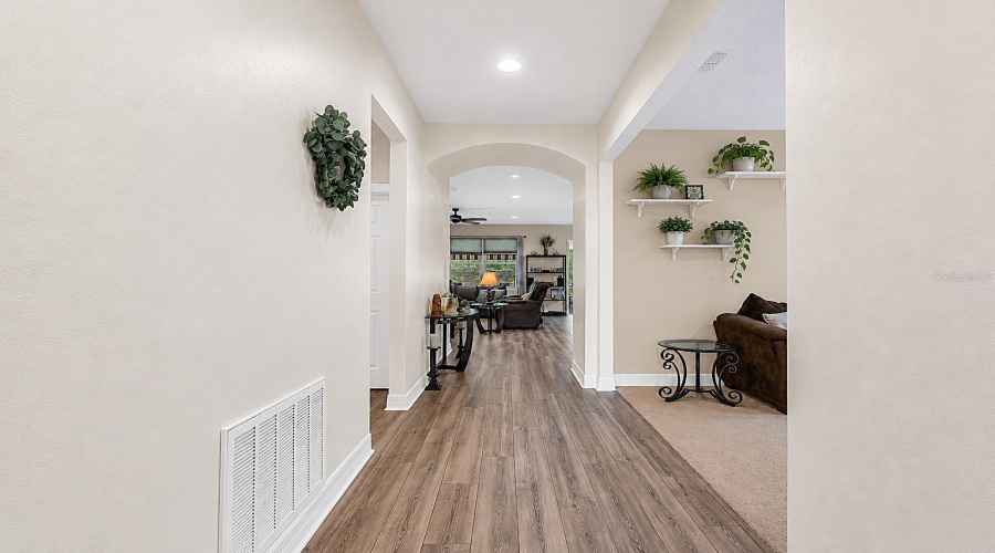 DAVENPORT, Florida 33837, 2 Bedrooms Bedrooms, ,2 BathroomsBathrooms,Residential,For Sale,ALMANSA,0,MFRS5152289