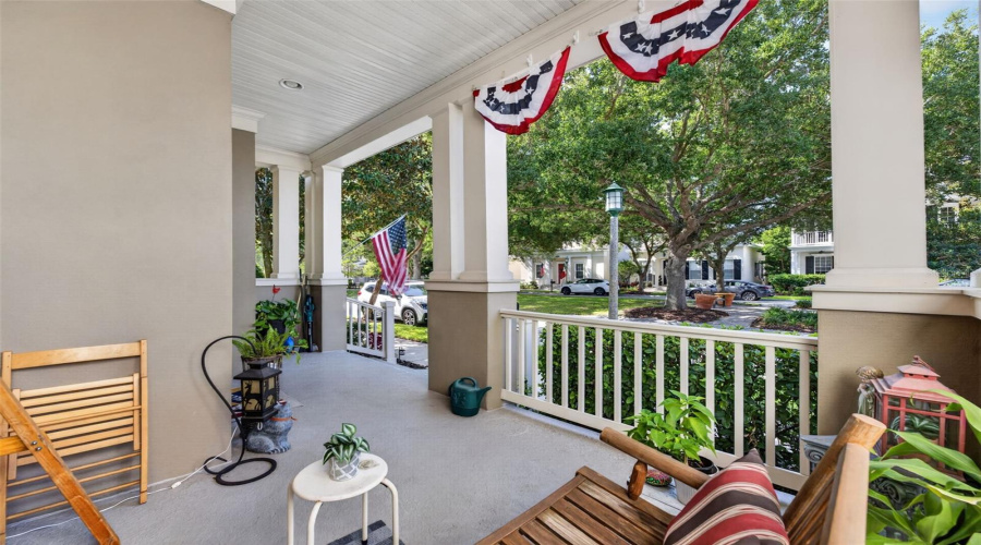 Oversized front porch
