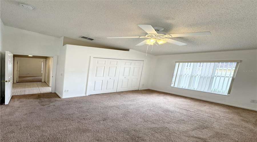 KISSIMMEE, Florida 34747, 4 Bedrooms Bedrooms, ,3 BathroomsBathrooms,Residential,For Sale,ONEIDA,0,MFRO6420584