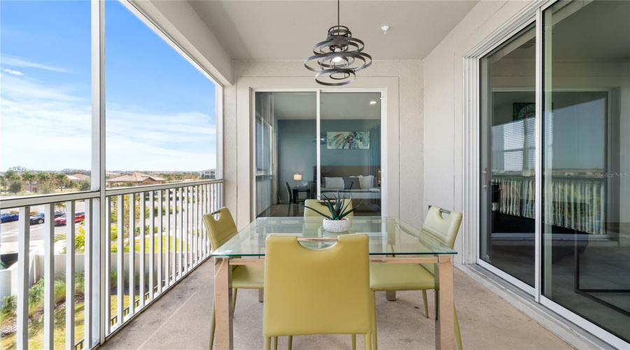 DAVENPORT, Florida 33896, 3 Bedrooms Bedrooms, ,2 BathroomsBathrooms,Residential,For Sale,SPLASH SHOT,0,MFRO6420495