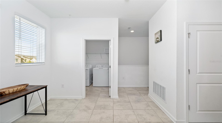 DAVENPORT, Florida 33896, 3 Bedrooms Bedrooms, ,2 BathroomsBathrooms,Residential,For Sale,SPLASH SHOT,0,MFRO6420495