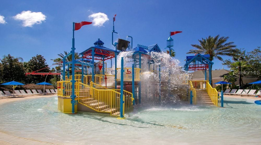 SPLASH PAD