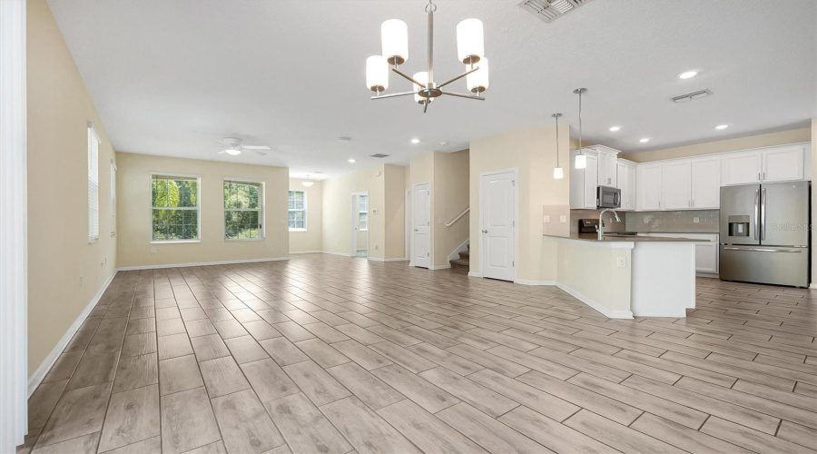 DAVENPORT, Florida 33896, 5 Bedrooms Bedrooms, ,3 BathroomsBathrooms,Residential,For Sale,SHINNECOCK HILLS,0,MFRO6420639