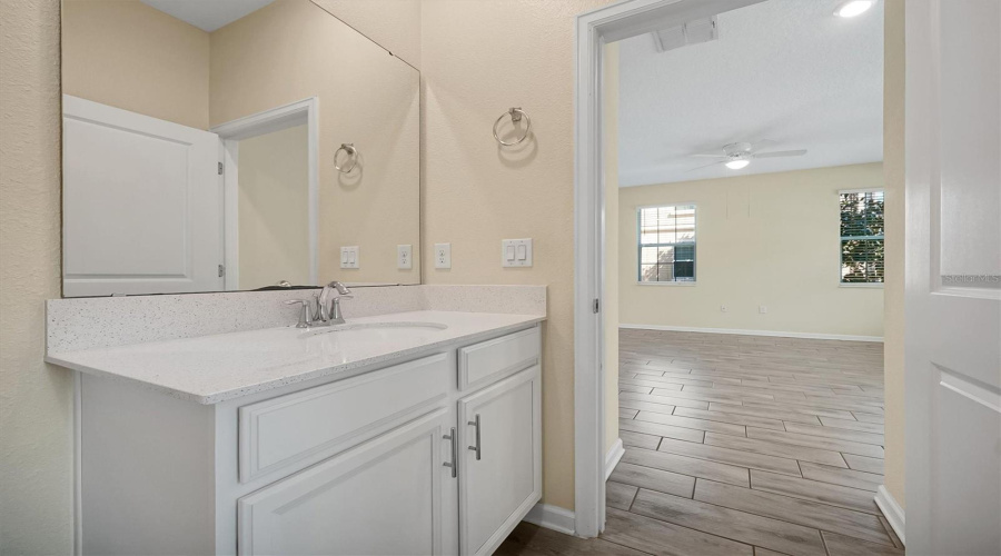 DAVENPORT, Florida 33896, 5 Bedrooms Bedrooms, ,3 BathroomsBathrooms,Residential,For Sale,SHINNECOCK HILLS,0,MFRO6420639
