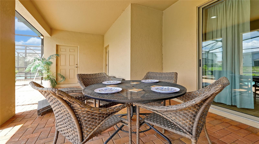 KISSIMMEE, Florida 34747, 9 Bedrooms Bedrooms, ,6 BathroomsBathrooms,Residential,For Sale,LIMA AVE,0,MFRO6420335