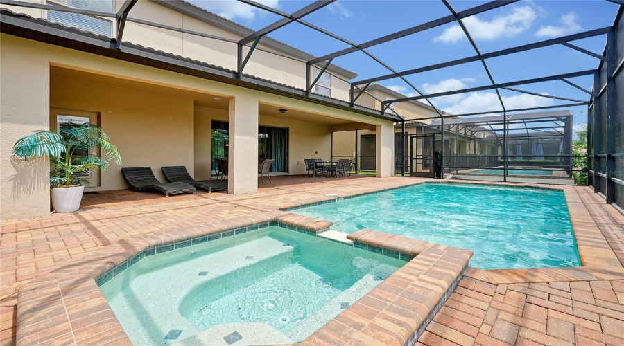 KISSIMMEE, Florida 34747, 9 Bedrooms Bedrooms, ,6 BathroomsBathrooms,Residential,For Sale,LIMA AVE,0,MFRO6420335