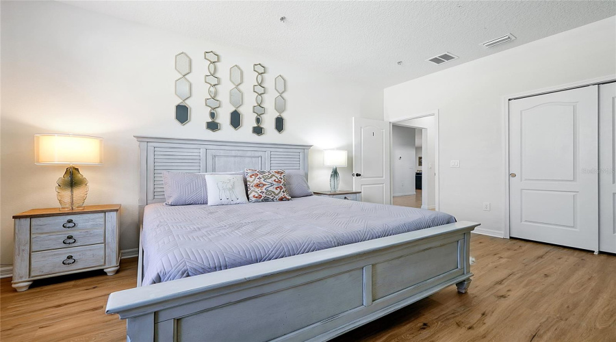 KISSIMMEE, Florida 34747, 9 Bedrooms Bedrooms, ,6 BathroomsBathrooms,Residential,For Sale,LIMA AVE,0,MFRO6420335