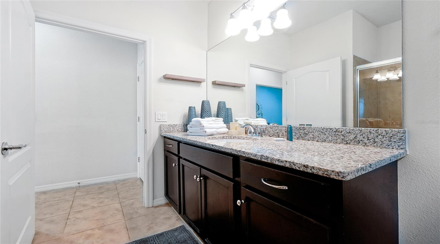 KISSIMMEE, Florida 34747, 9 Bedrooms Bedrooms, ,6 BathroomsBathrooms,Residential,For Sale,LIMA AVE,0,MFRO6420335