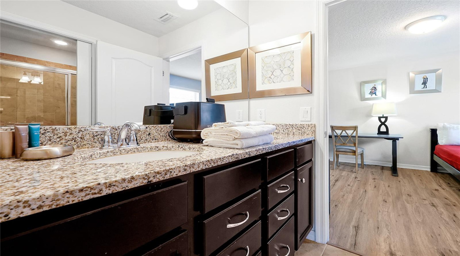 KISSIMMEE, Florida 34747, 9 Bedrooms Bedrooms, ,6 BathroomsBathrooms,Residential,For Sale,LIMA AVE,0,MFRO6420335