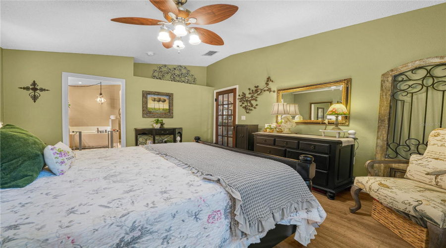 DAVENPORT, Florida 33837, 3 Bedrooms Bedrooms, ,2 BathroomsBathrooms,Residential,For Sale,CHINA BERRY,0,MFRL4962959