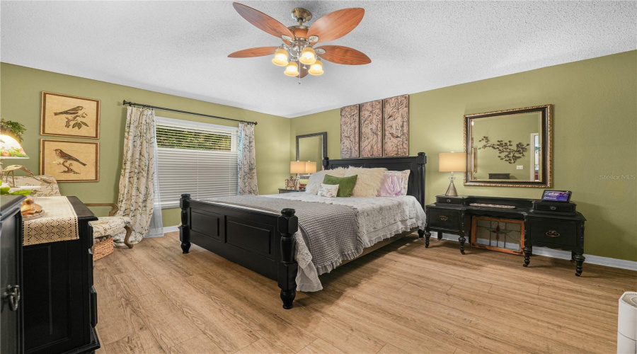 DAVENPORT, Florida 33837, 3 Bedrooms Bedrooms, ,2 BathroomsBathrooms,Residential,For Sale,CHINA BERRY,0,MFRL4962959