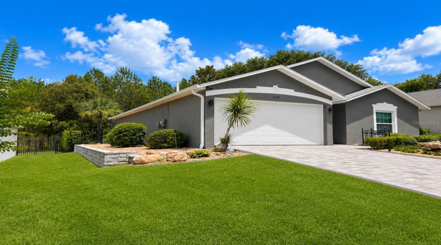 DAVENPORT, Florida 33837, 3 Bedrooms Bedrooms, ,2 BathroomsBathrooms,Residential,For Sale,CHINA BERRY,0,MFRL4962959