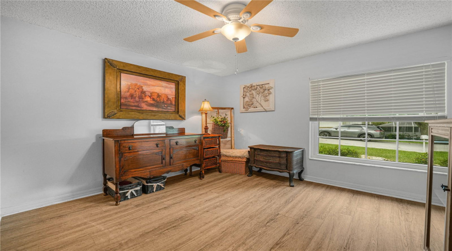 DAVENPORT, Florida 33837, 3 Bedrooms Bedrooms, ,2 BathroomsBathrooms,Residential,For Sale,CHINA BERRY,0,MFRL4962959