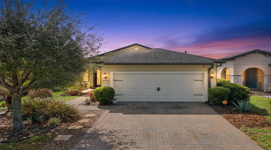 DAVENPORT, Florida 33837, 2 Bedrooms Bedrooms, ,2 BathroomsBathrooms,Residential,For Sale,CANTABRIA,0,MFRS5145740