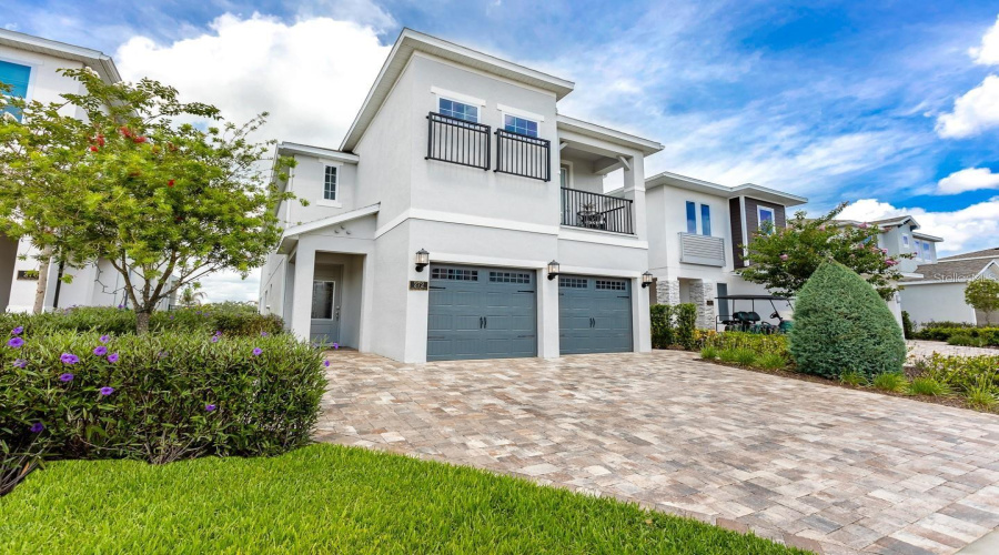 KISSIMMEE, Florida 34747, 6 Bedrooms Bedrooms, ,5 BathroomsBathrooms,Residential,For Sale,SOUTHFIELD,0,MFRO6418227