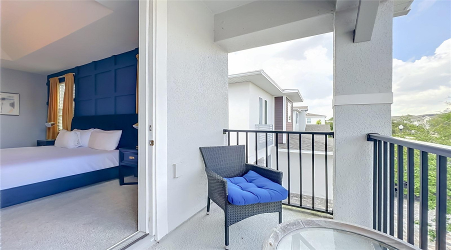Kissimmee, Florida 34747, 6 Bedrooms Bedrooms, ,5 Bathroomsbathrooms,Residential,For Sale,Southfield,0,Mfro6418227