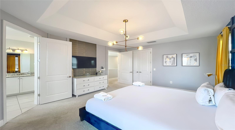 Kissimmee, Florida 34747, 6 Bedrooms Bedrooms, ,5 Bathroomsbathrooms,Residential,For Sale,Southfield,0,Mfro6418227