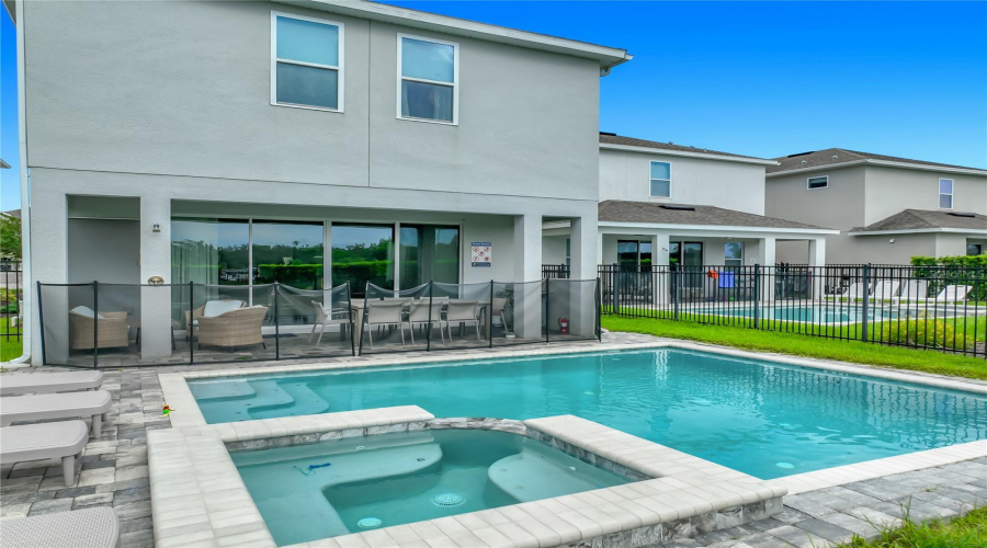 Kissimmee, Florida 34747, 6 Bedrooms Bedrooms, ,5 Bathroomsbathrooms,Residential,For Sale,Southfield,0,Mfro6418227