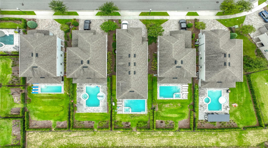 Kissimmee, Florida 34747, 6 Bedrooms Bedrooms, ,5 Bathroomsbathrooms,Residential,For Sale,Southfield,0,Mfro6418227