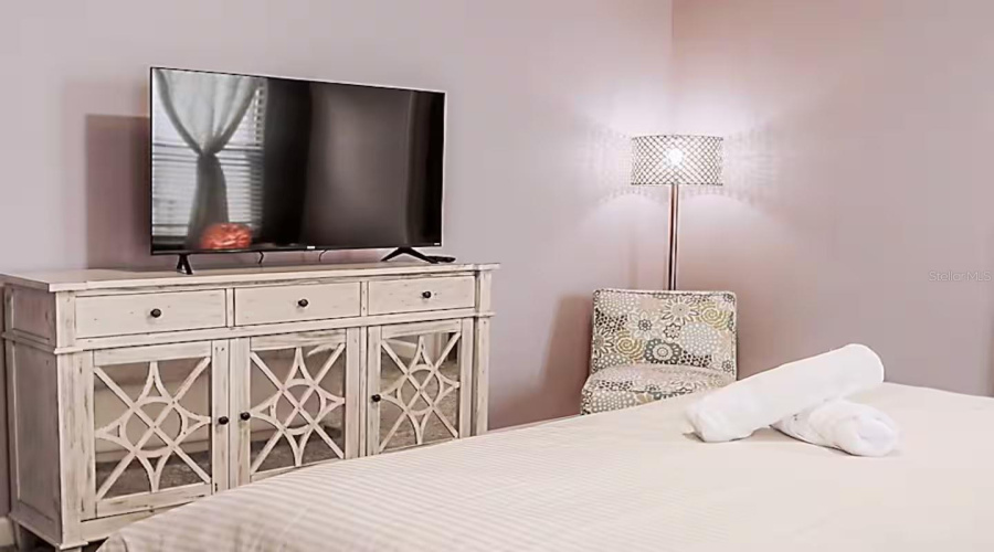 Kissimmee, Florida 34746, 8 Bedrooms Bedrooms, ,5 Bathroomsbathrooms,Residential,For Sale,Narrative,0,Mfro6420720