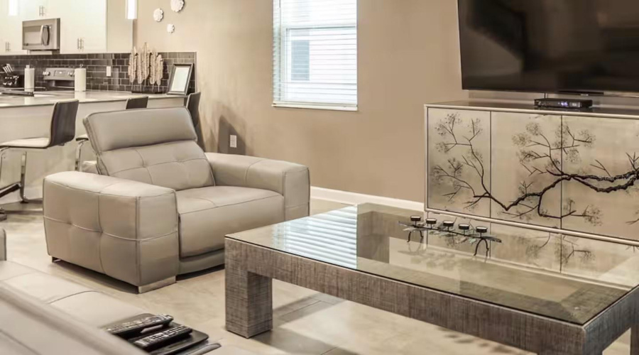 Kissimmee, Florida 34746, 8 Bedrooms Bedrooms, ,5 Bathroomsbathrooms,Residential,For Sale,Narrative,0,Mfro6420720