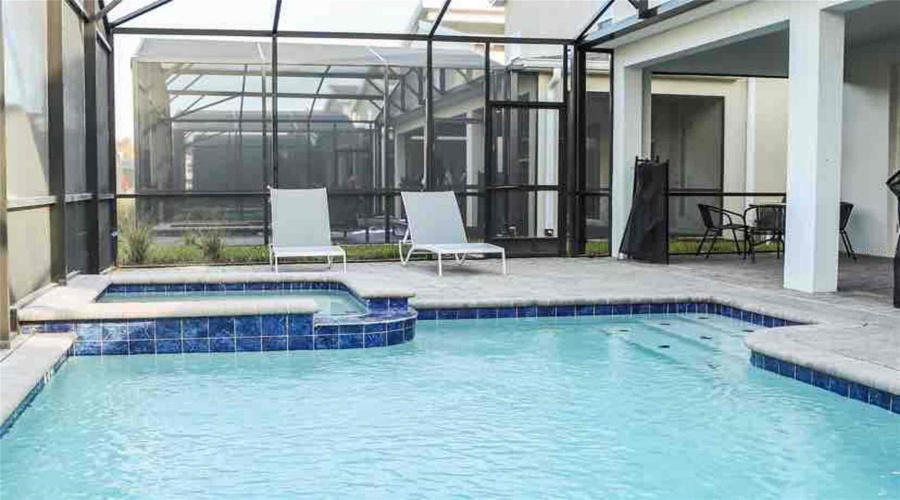 Kissimmee, Florida 34746, 8 Bedrooms Bedrooms, ,5 Bathroomsbathrooms,Residential,For Sale,Narrative,0,Mfro6420720