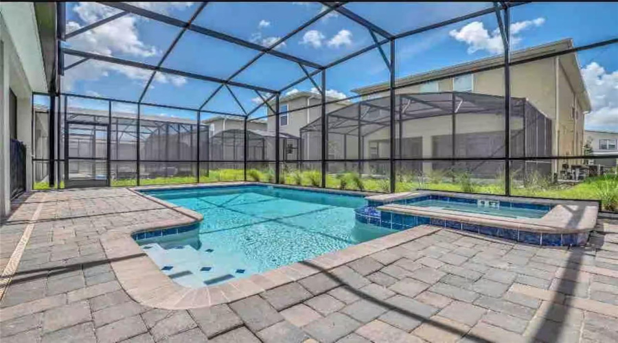 Kissimmee, Florida 34746, 8 Bedrooms Bedrooms, ,5 Bathroomsbathrooms,Residential,For Sale,Narrative,0,Mfro6420720