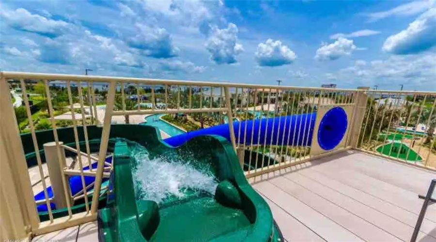 Kissimmee, Florida 34746, 8 Bedrooms Bedrooms, ,5 Bathroomsbathrooms,Residential,For Sale,Narrative,0,Mfro6420720