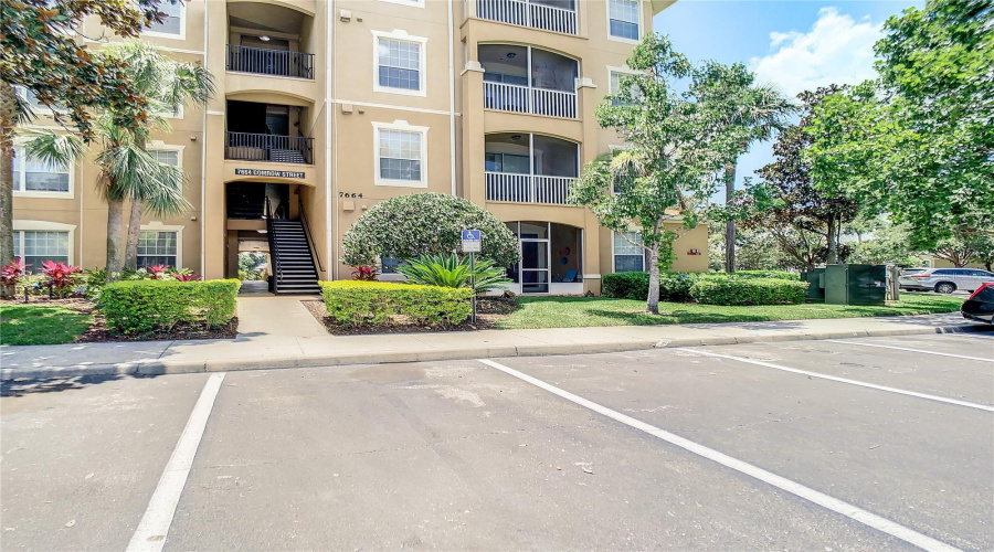 KISSIMMEE, Florida 34747, 3 Bedrooms Bedrooms, ,2 BathroomsBathrooms,Residential,For Sale,COMROW,0,MFRO6417344