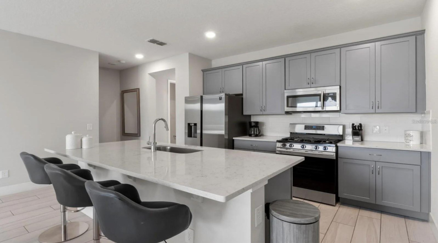 KISSIMMEE, Florida 34747, 3 Bedrooms Bedrooms, ,2 BathroomsBathrooms,Residential,For Sale,DRIVING RANGE,0,MFRO6419977