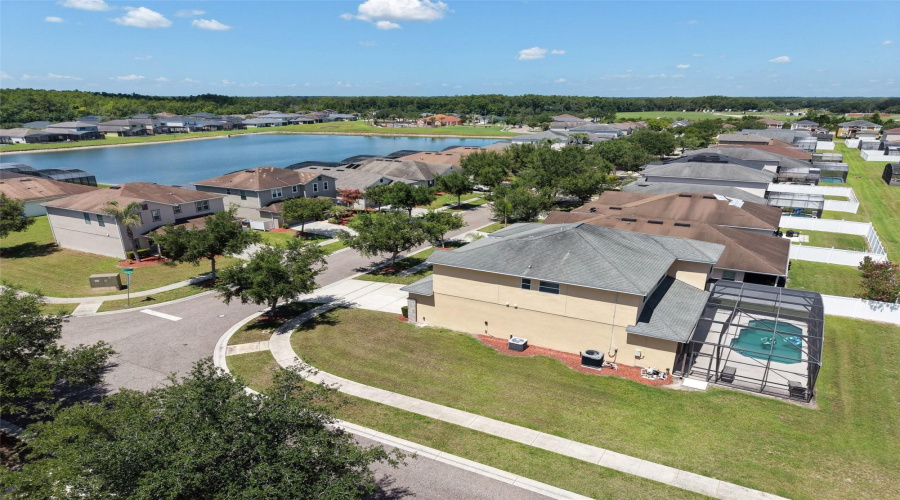KISSIMMEE, Florida 34746, 7 Bedrooms Bedrooms, ,4 BathroomsBathrooms,Residential,For Sale,RUBY RED LANE,0,MFRO6417809