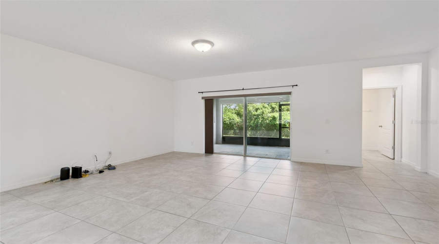 DAVENPORT, Florida 33837, 3 Bedrooms Bedrooms, ,2 BathroomsBathrooms,Residential,For Sale,ANNABELLE,0,MFRP4939094
