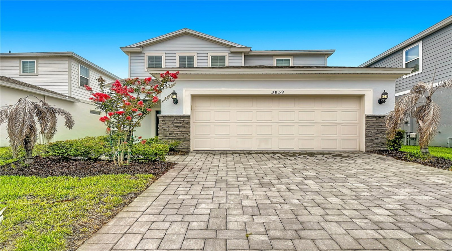 DAVENPORT, Florida 33897, 5 Bedrooms Bedrooms, ,5 BathroomsBathrooms,Residential,For Sale,LANA,0,MFRA4698371