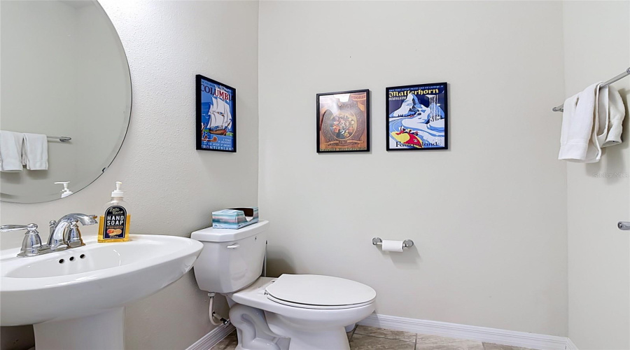 DAVENPORT, Florida 33897, 5 Bedrooms Bedrooms, ,5 BathroomsBathrooms,Residential,For Sale,LANA,0,MFRA4698371