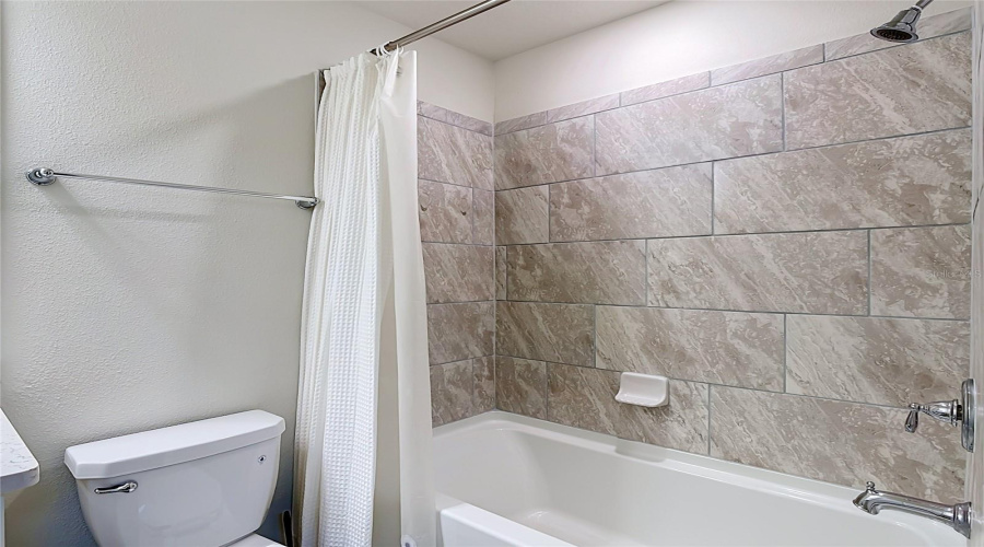 DAVENPORT, Florida 33897, 5 Bedrooms Bedrooms, ,5 BathroomsBathrooms,Residential,For Sale,LANA,0,MFRA4698371