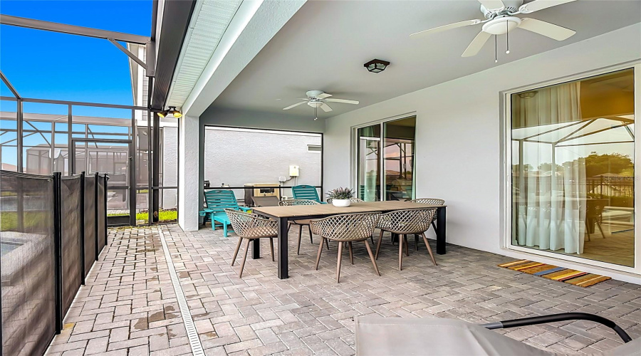 DAVENPORT, Florida 33897, 5 Bedrooms Bedrooms, ,5 BathroomsBathrooms,Residential,For Sale,LANA,0,MFRA4698371