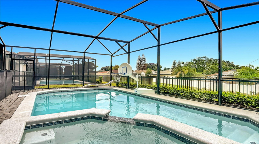 DAVENPORT, Florida 33897, 5 Bedrooms Bedrooms, ,5 BathroomsBathrooms,Residential,For Sale,LANA,0,MFRA4698371