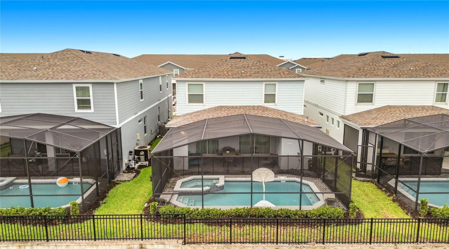 DAVENPORT, Florida 33897, 5 Bedrooms Bedrooms, ,5 BathroomsBathrooms,Residential,For Sale,LANA,0,MFRA4698371