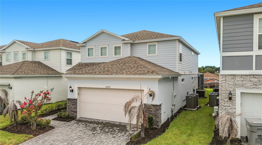 DAVENPORT, Florida 33897, 5 Bedrooms Bedrooms, ,5 BathroomsBathrooms,Residential,For Sale,LANA,0,MFRA4698371
