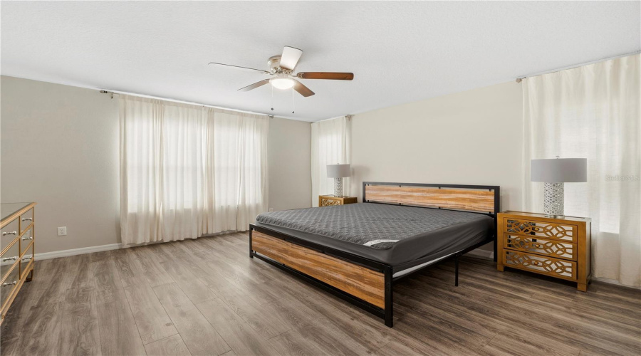 DAVENPORT, Florida 33896, 4 Bedrooms Bedrooms, ,2 BathroomsBathrooms,Residential,For Sale,ABERDEEN,0,MFRG5113772