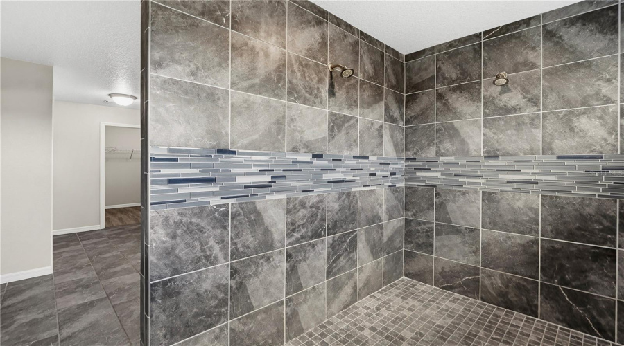 DAVENPORT, Florida 33896, 4 Bedrooms Bedrooms, ,2 BathroomsBathrooms,Residential,For Sale,ABERDEEN,0,MFRG5113772