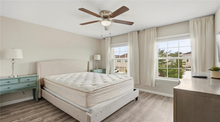 DAVENPORT, Florida 33896, 4 Bedrooms Bedrooms, ,2 BathroomsBathrooms,Residential,For Sale,ABERDEEN,0,MFRG5113772